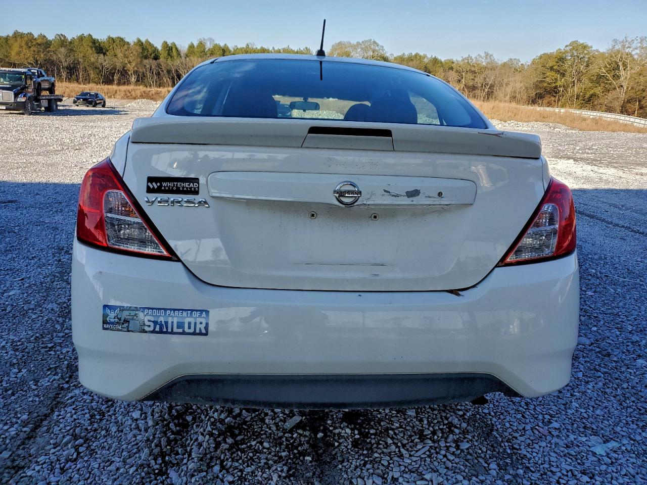 2018 NISSAN VERSA S photo 11