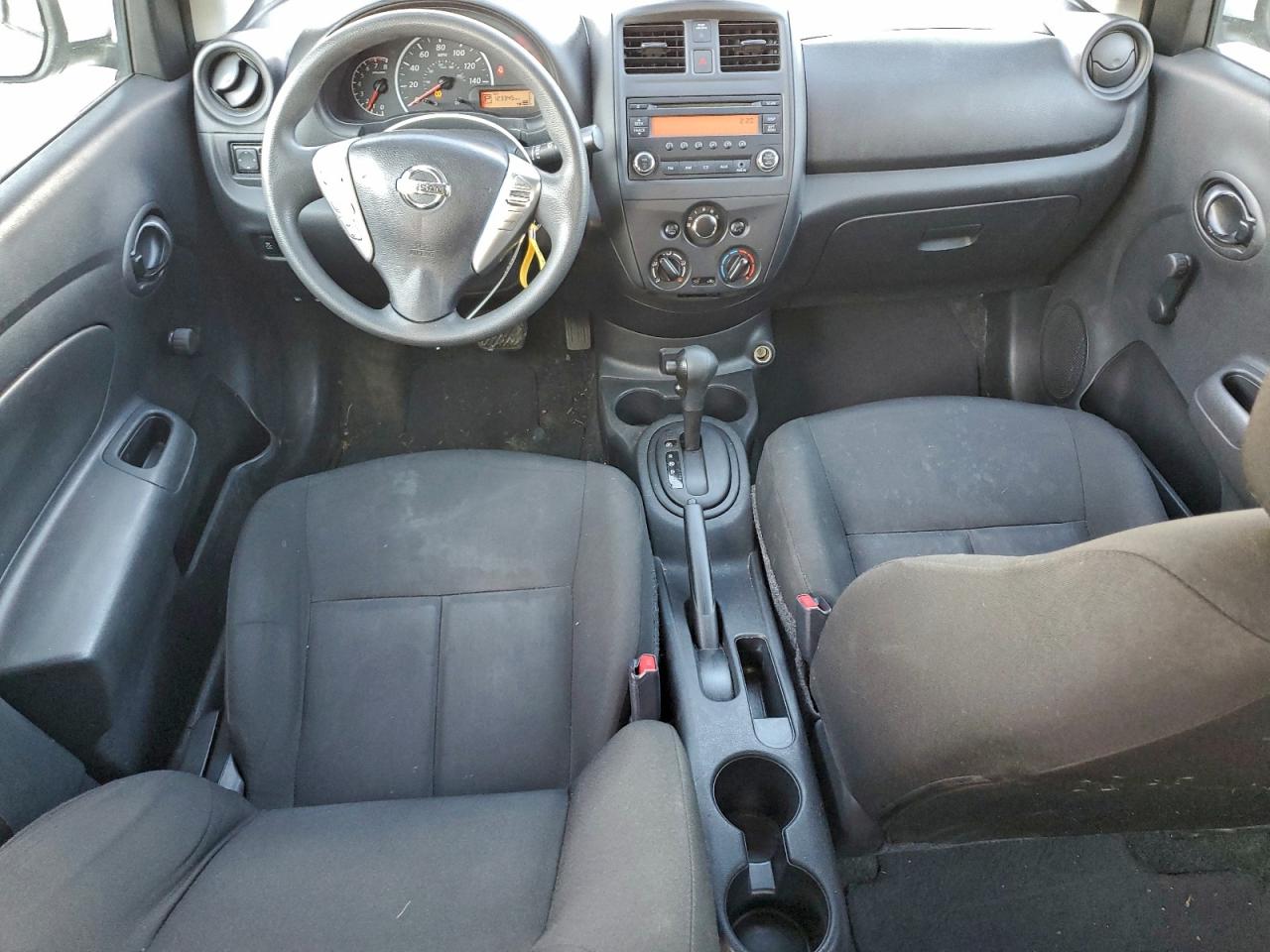 2018 NISSAN VERSA S photo 15