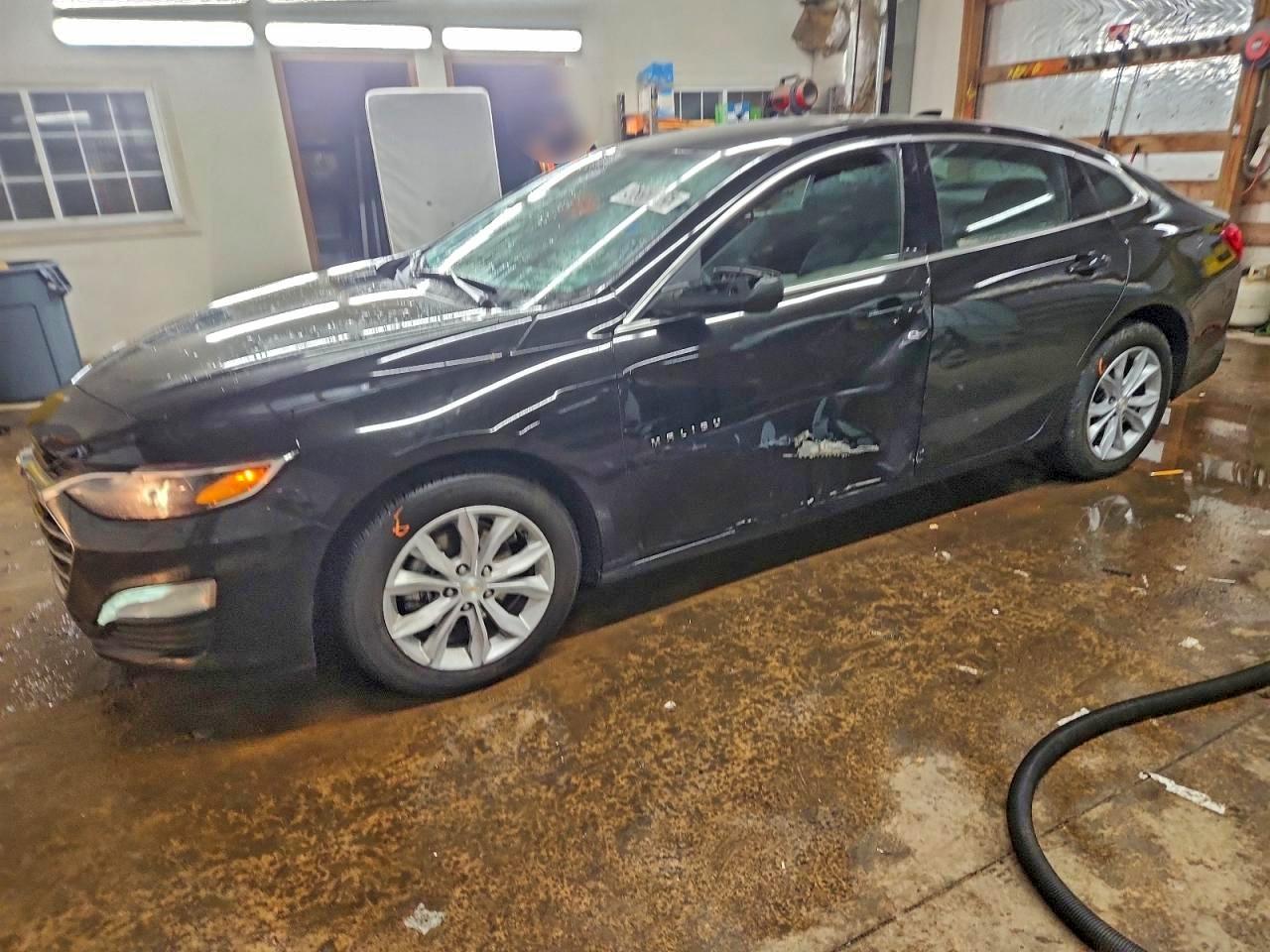 2025 CHEVROLET MALIBU LT — SIDE damage — photo 1