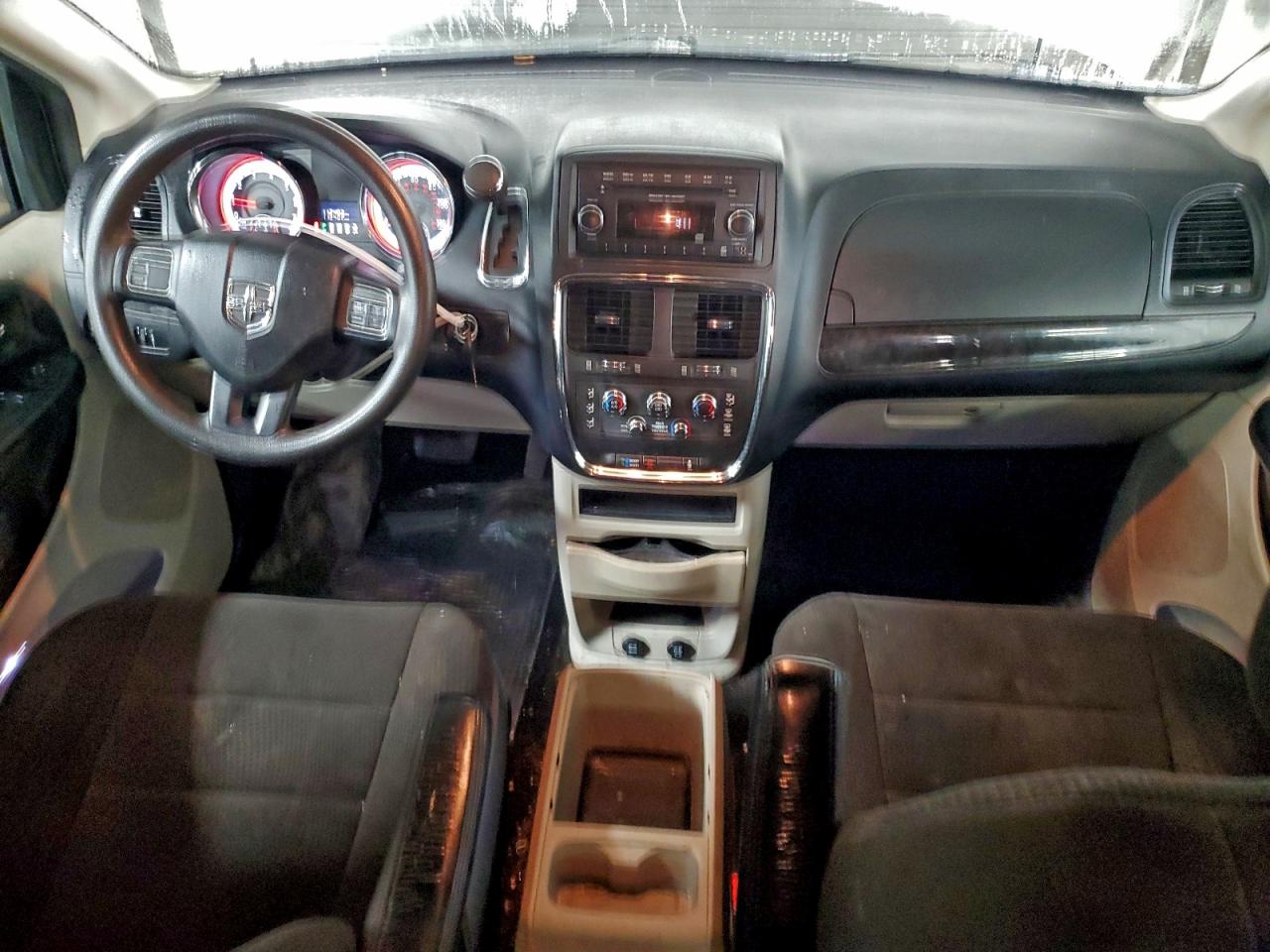 2012 DODGE GRAND CARAVAN SE photo 8