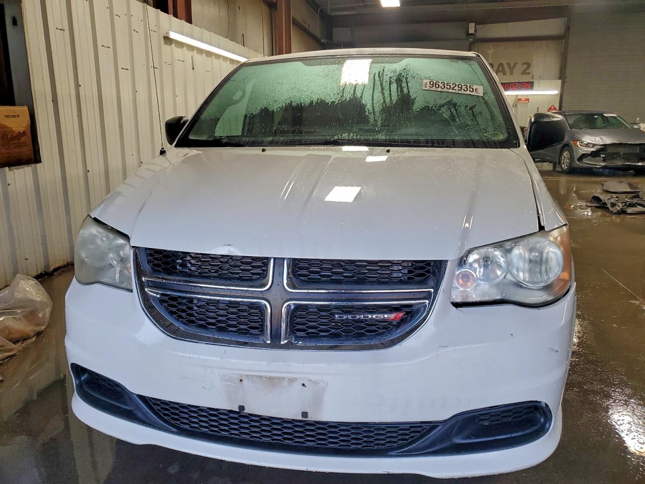 2012 DODGE GRAND CARAVAN SE photo 5