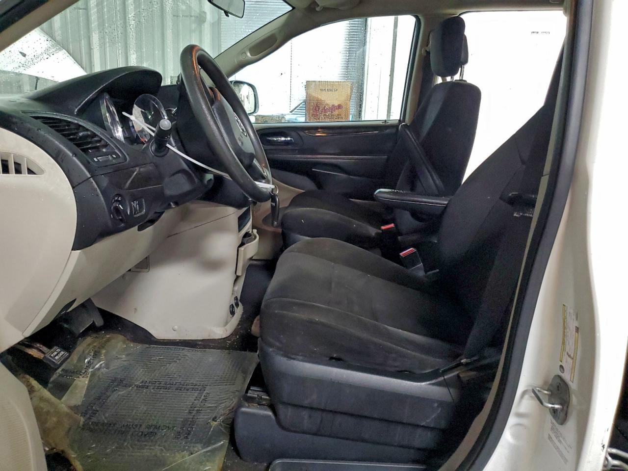 2012 DODGE GRAND CARAVAN SE photo 7