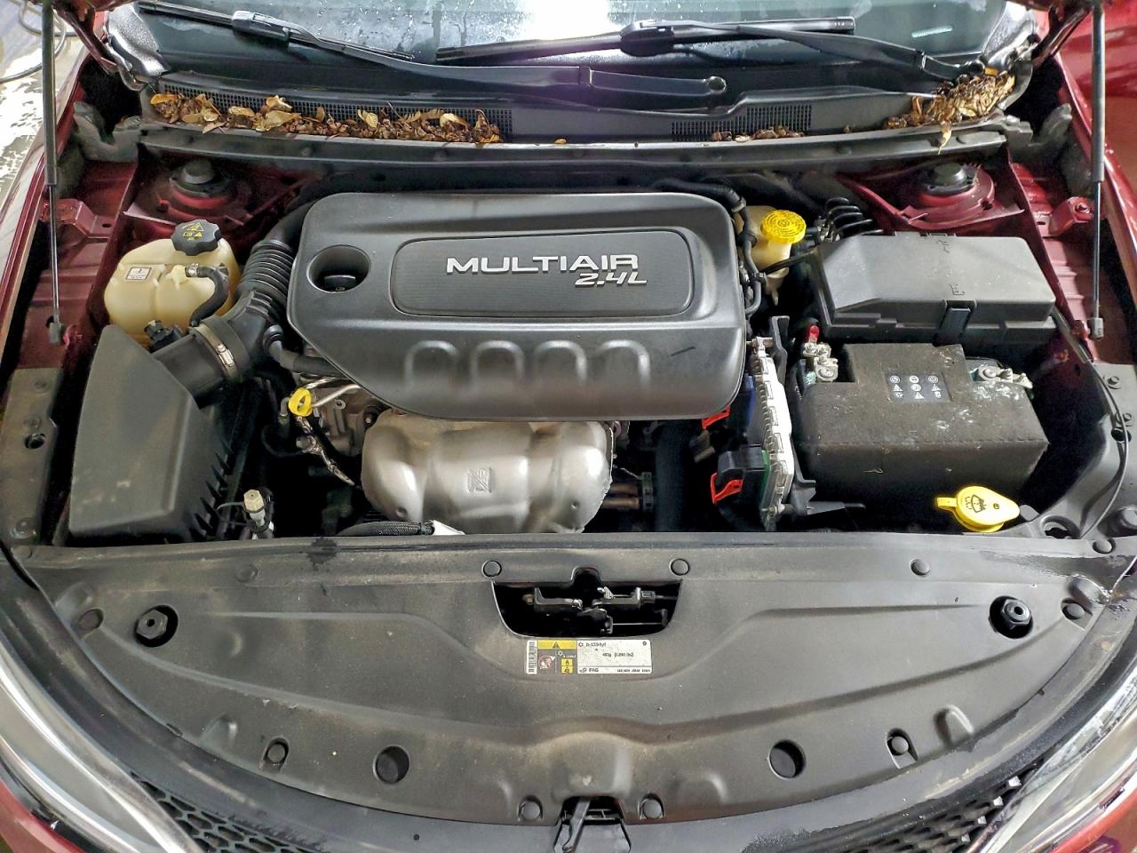 2015 CHRYSLER 200 LIMITED photo 11