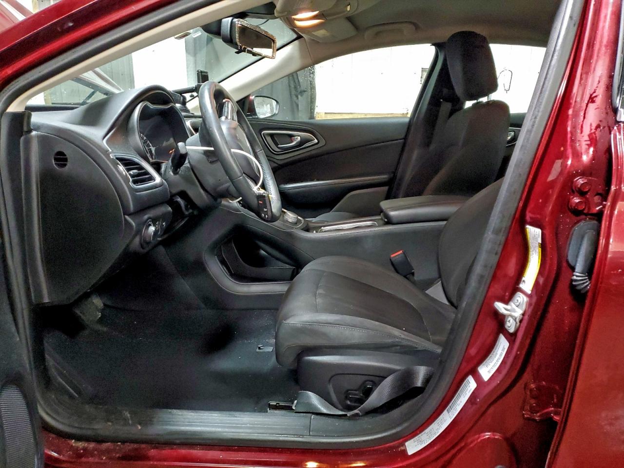 2015 CHRYSLER 200 LIMITED photo 7