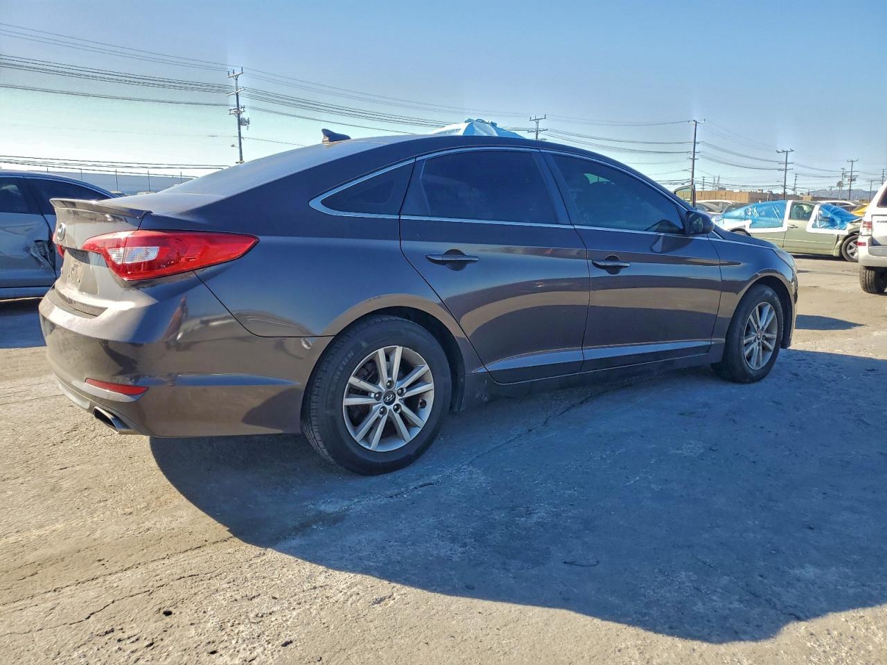 2016 HYUNDAI SONATA SE photo 3