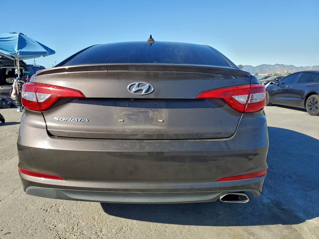 2016 HYUNDAI SONATA SE photo 6