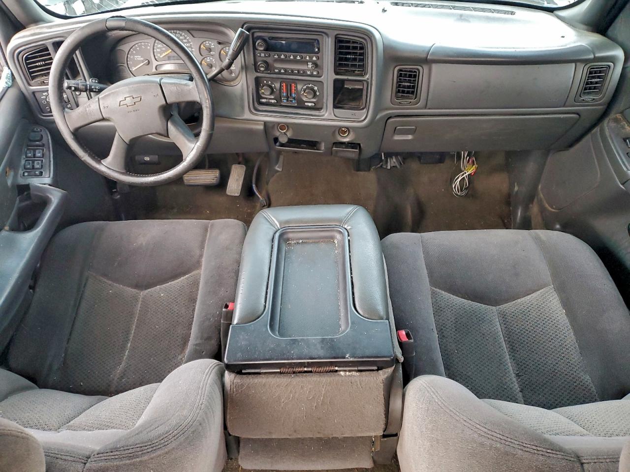 2005 CHEVROLET SILVERADO C1500 photo 8