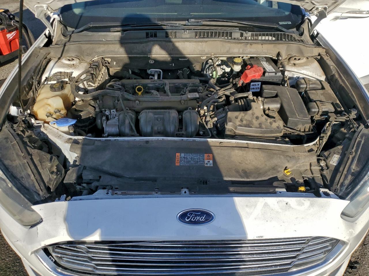 2016 FORD FUSION SE photo 11