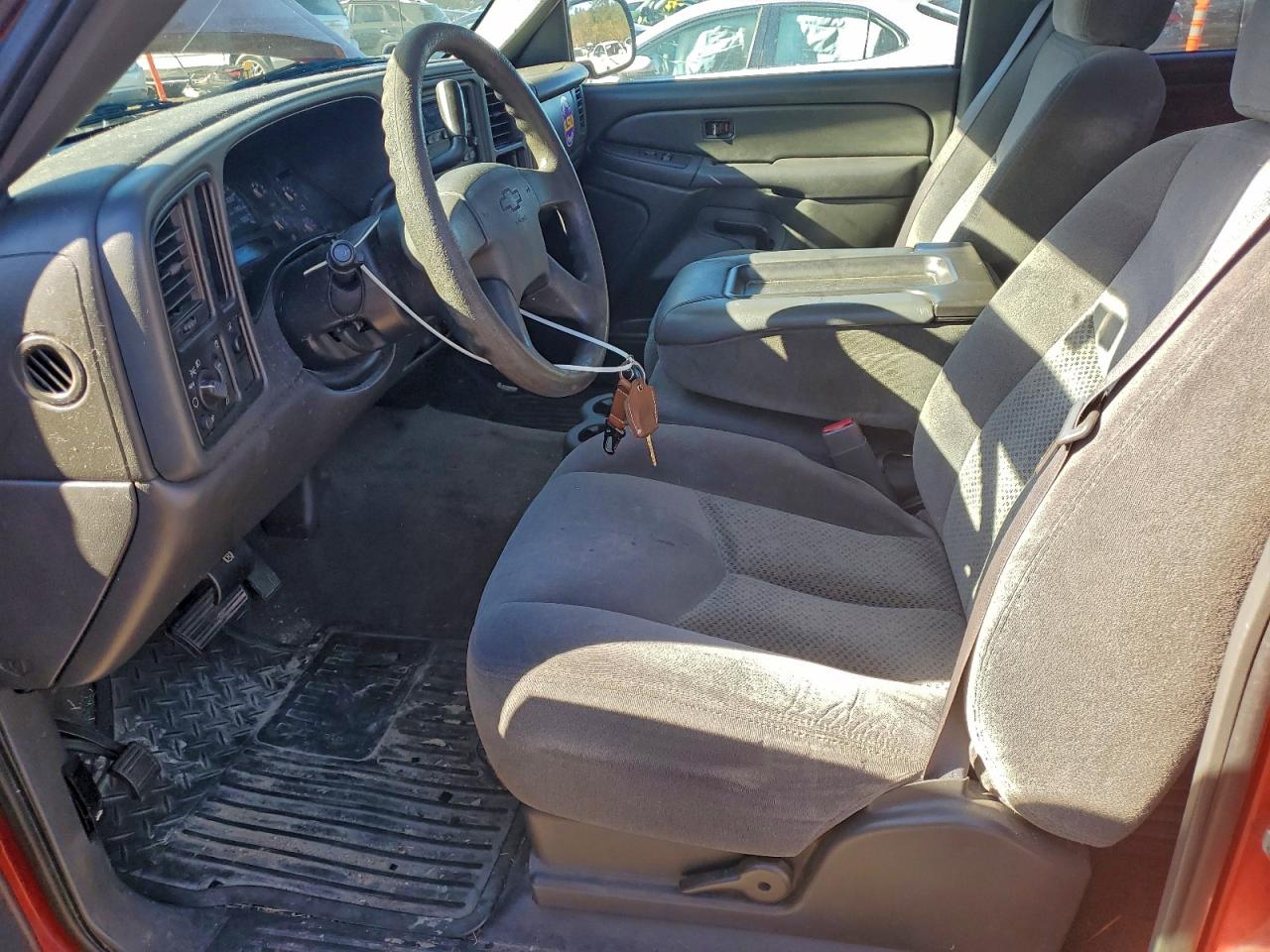2006 CHEVROLET SILVERADO C1500 photo 7