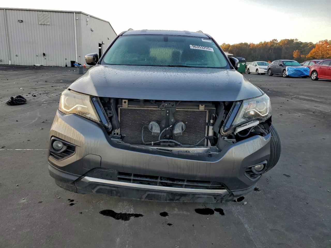 2017 NISSAN PATHFINDER S photo 5