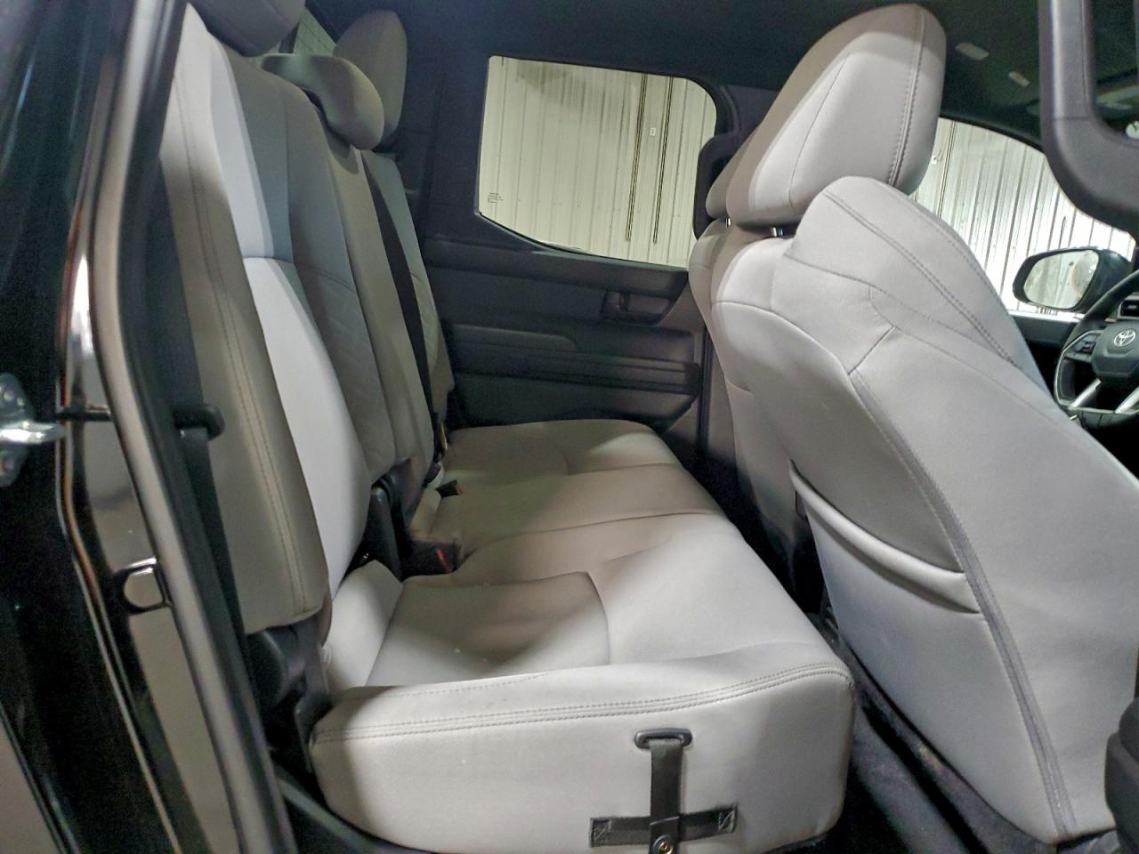 2025 TOYOTA TACOMA DOUBLE CAB photo 10