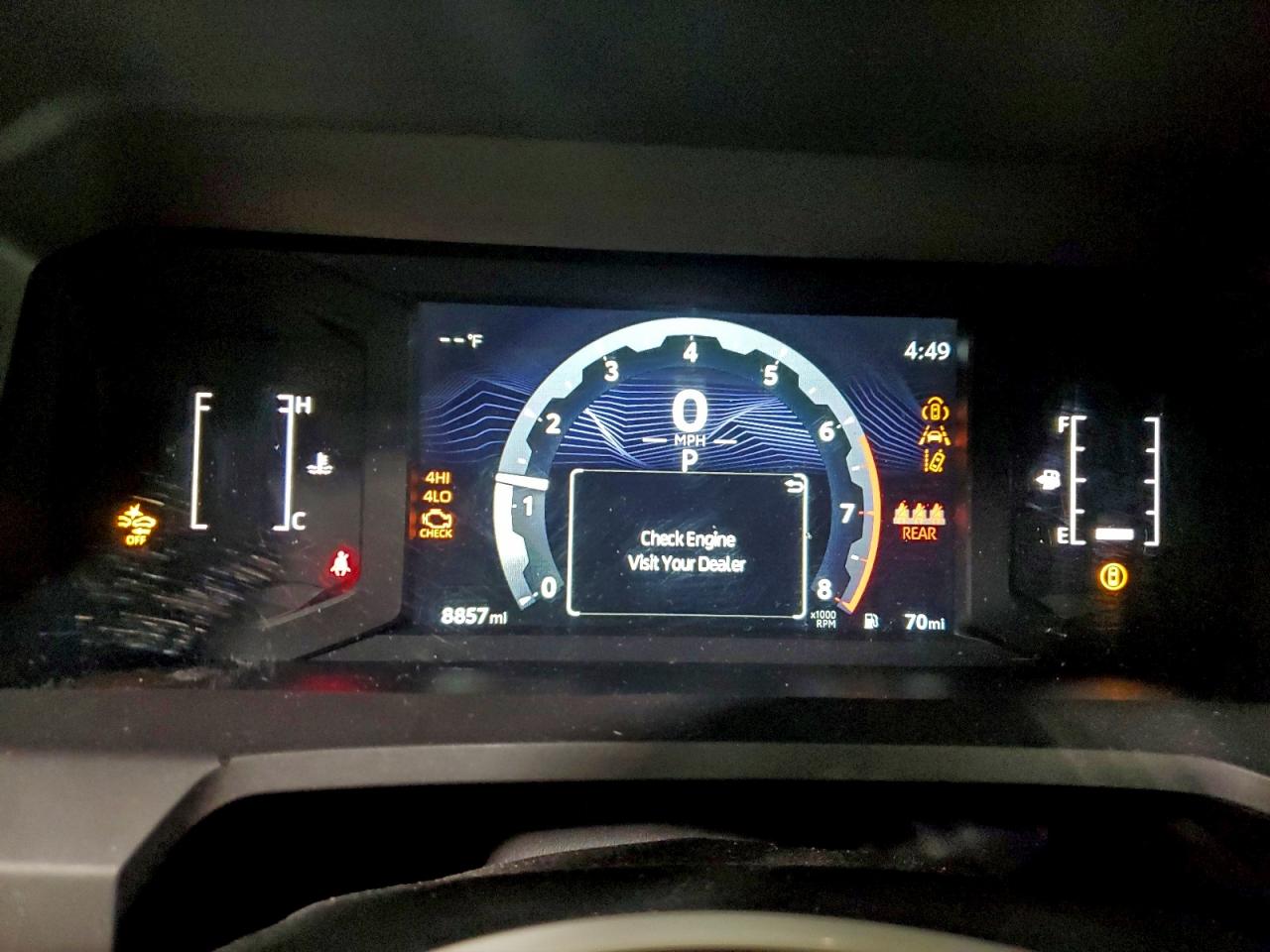 2025 TOYOTA TACOMA DOUBLE CAB photo 9