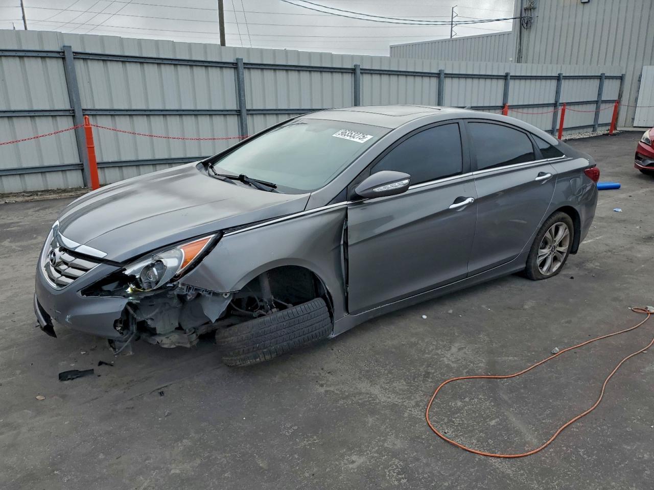 2011 HYUNDAI SONATA