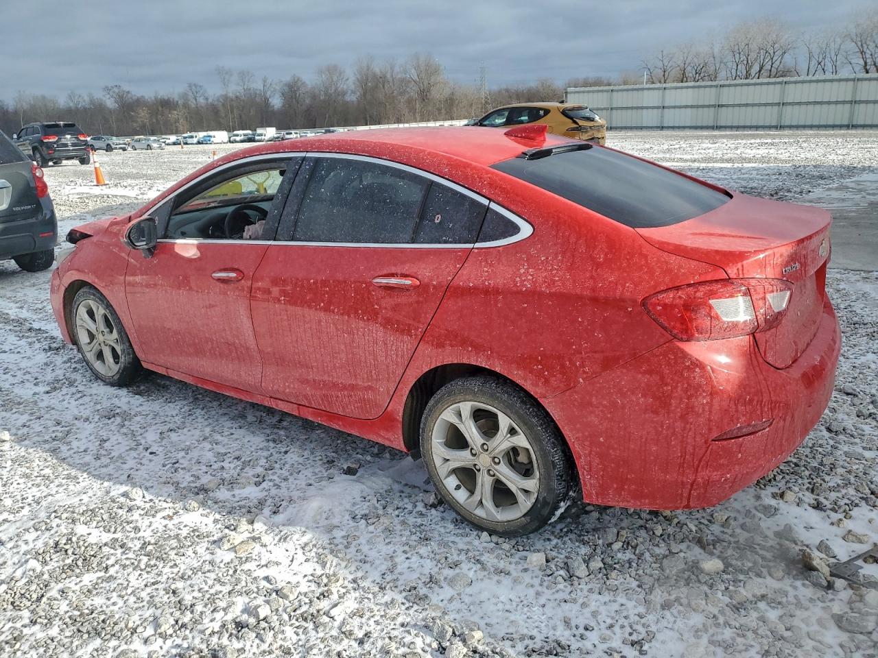 2017 CHEVROLET CRUZE PREMIER photo 2