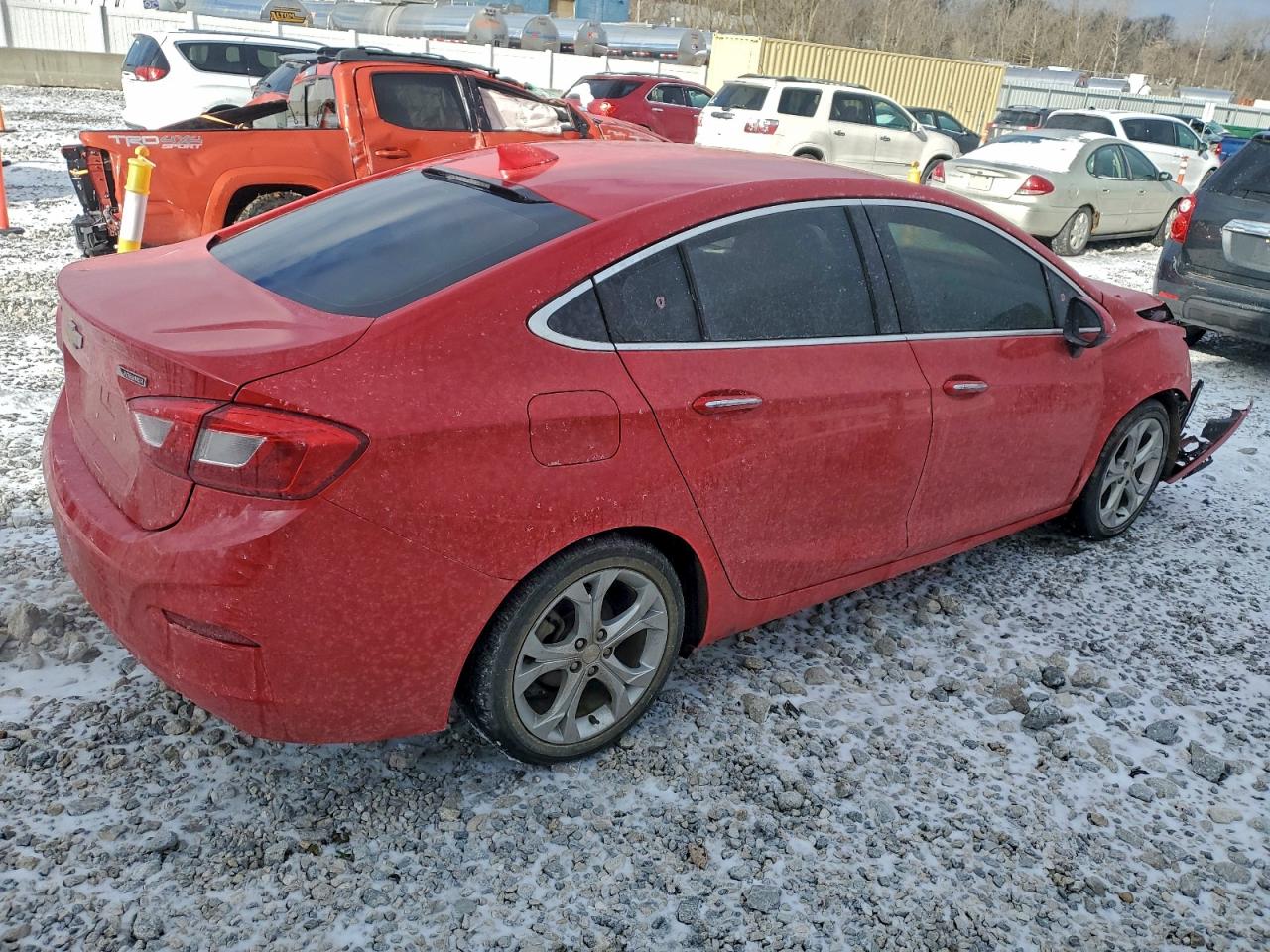 2017 CHEVROLET CRUZE PREMIER photo 3