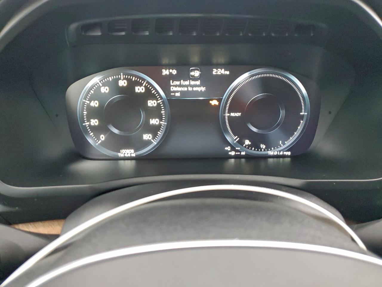 2016 VOLVO XC90 T8 photo 9