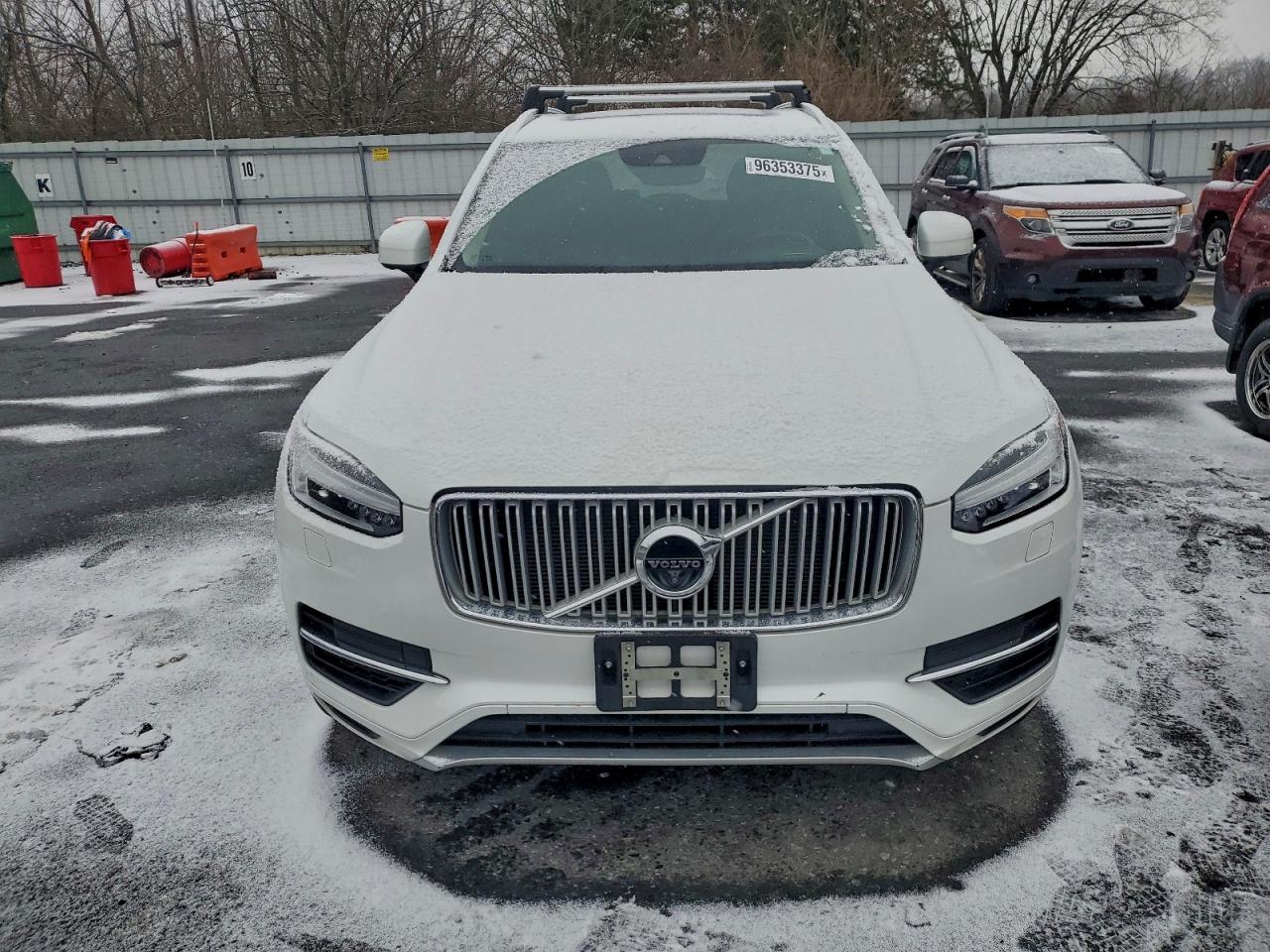 2016 VOLVO XC90 T8 photo 5