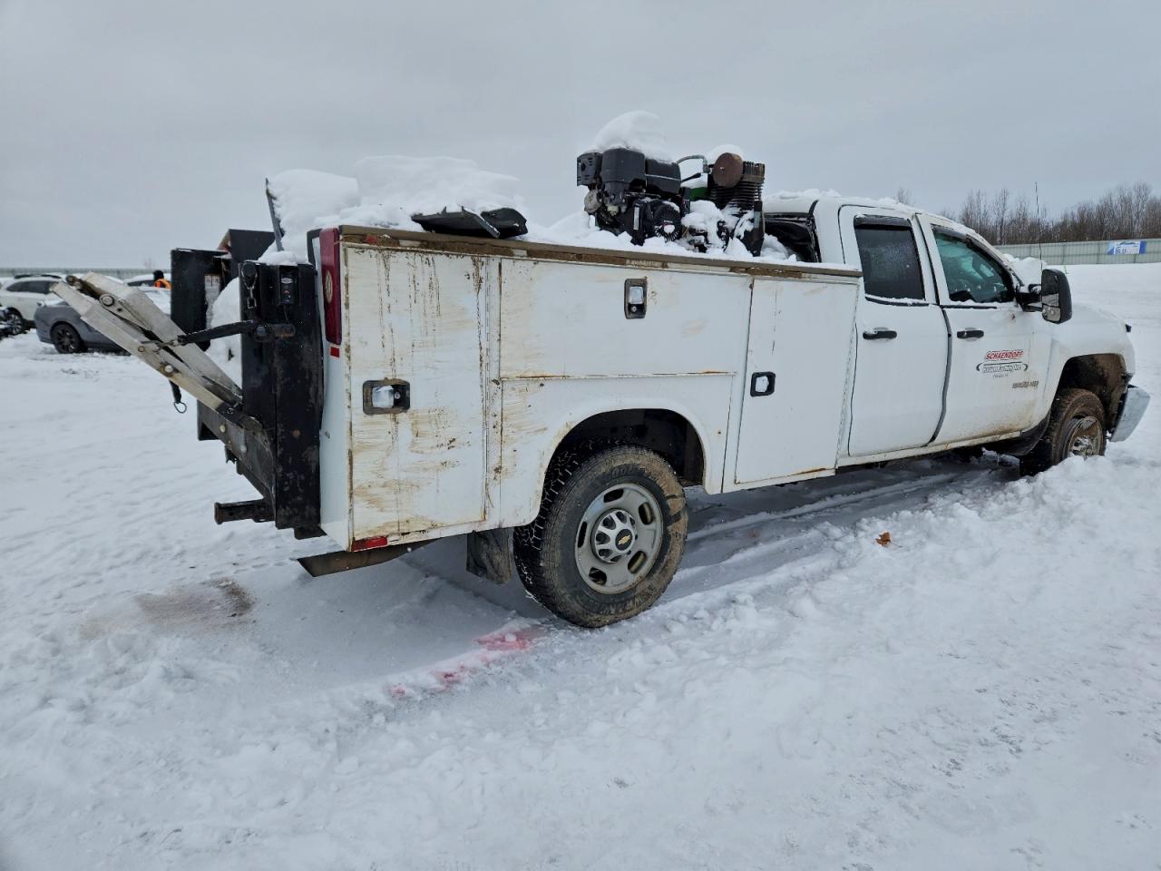 2015 CHEVROLET SILVERADO K2500 HEAVY DUTY photo 3