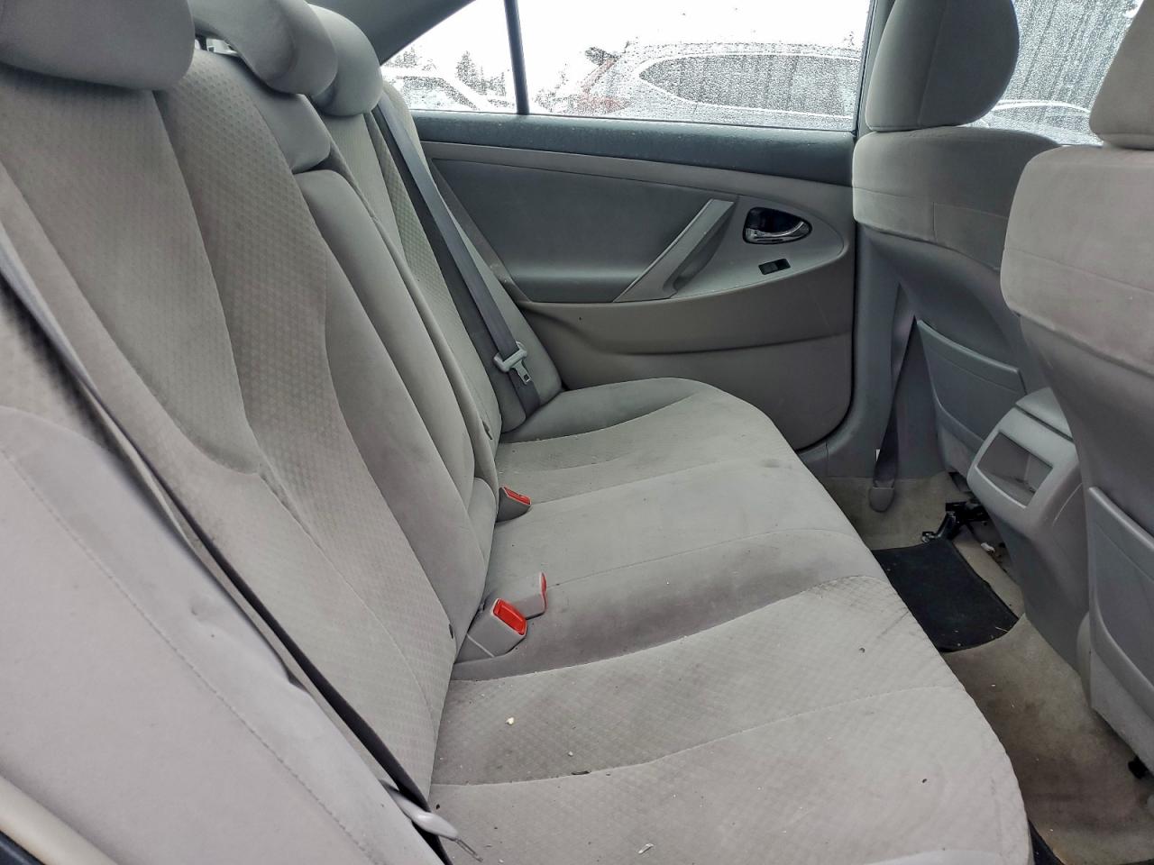2009 TOYOTA CAMRY BASE photo 10