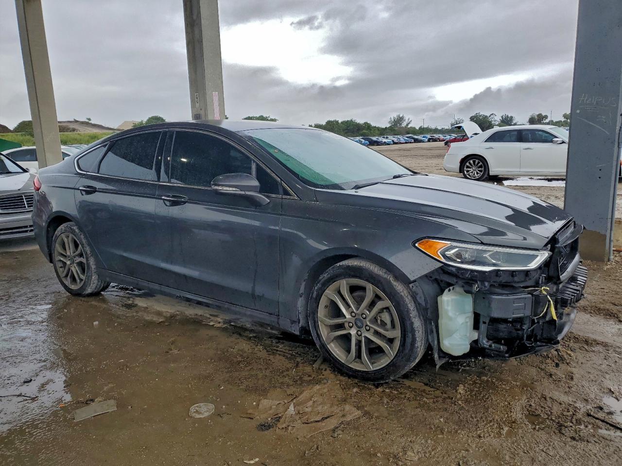 2019 FORD FUSION SEL photo 4