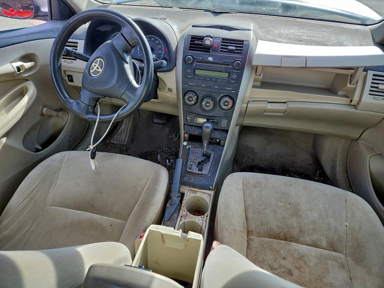 2011 TOYOTA COROLLA BASE photo 8