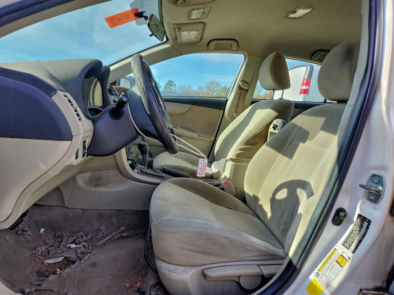 2011 TOYOTA COROLLA BASE photo 7