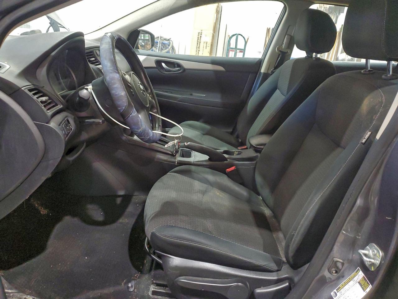 2019 NISSAN SENTRA S photo 7