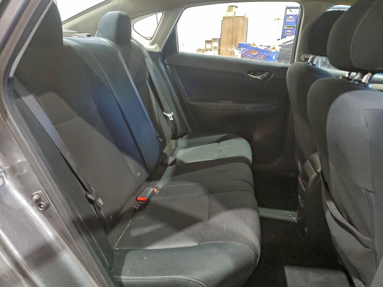 2019 NISSAN SENTRA S photo 10