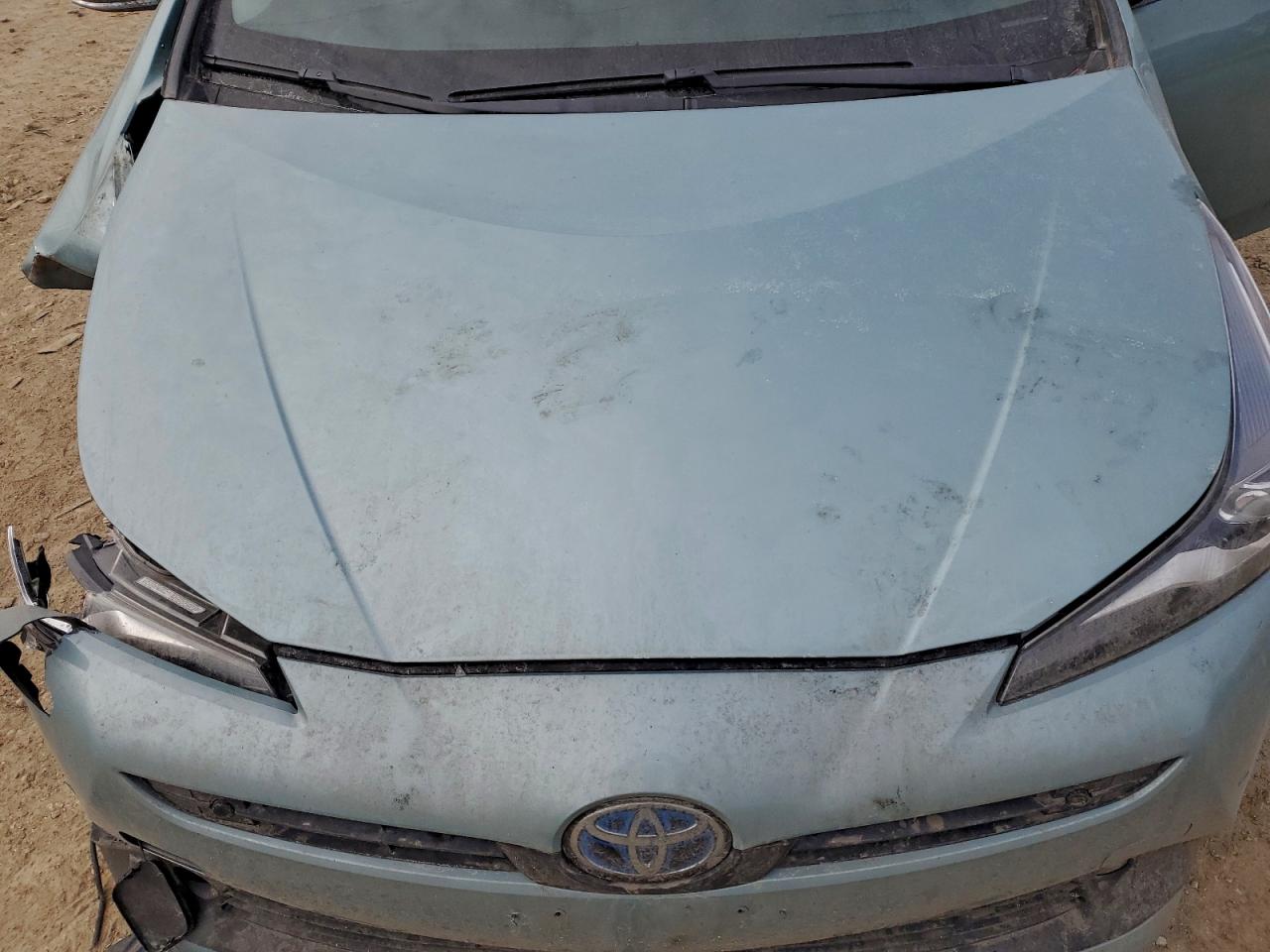 2019 TOYOTA PRIUS photo 11