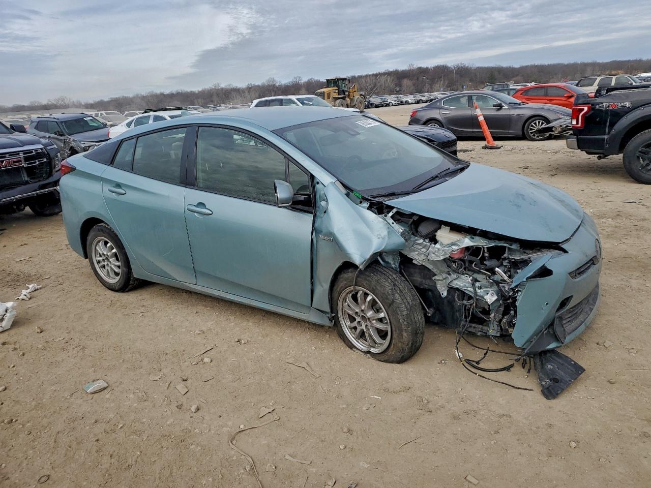 2019 TOYOTA PRIUS photo 4