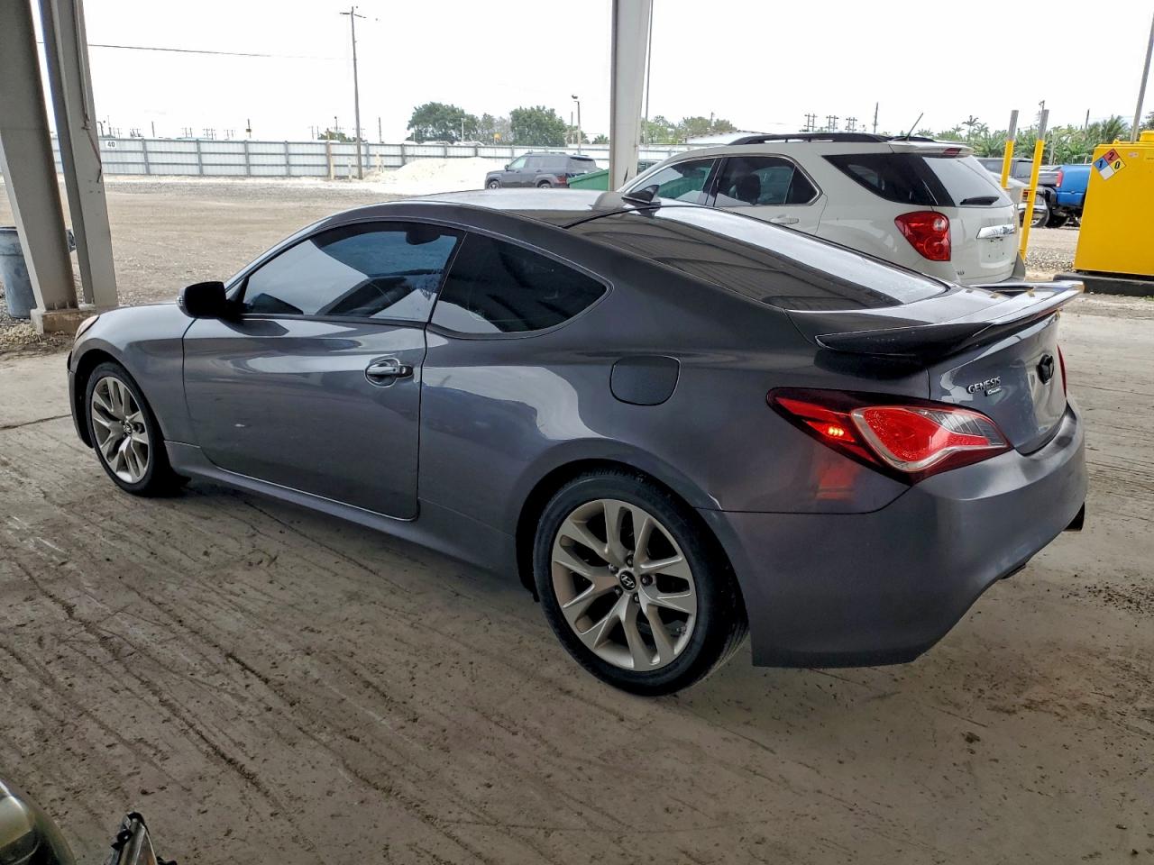 2016 HYUNDAI GENESIS COUPE 3.8L photo 2