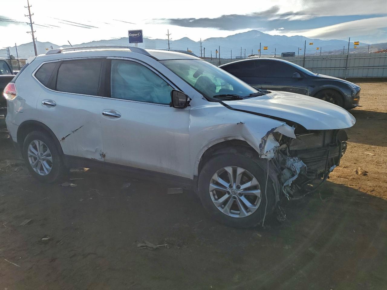2014 NISSAN ROGUE S photo 4