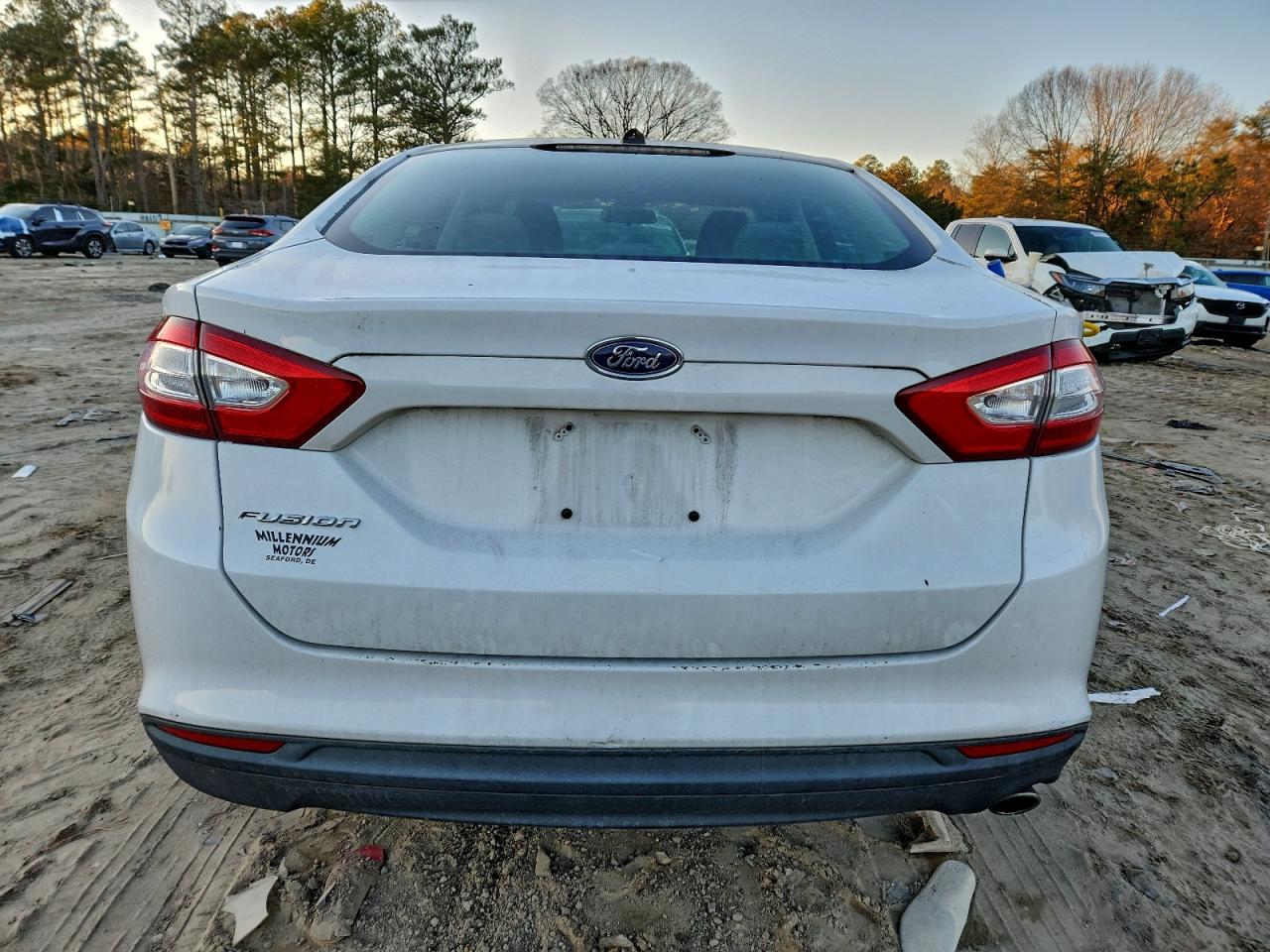 2013 FORD FUSION S photo 11