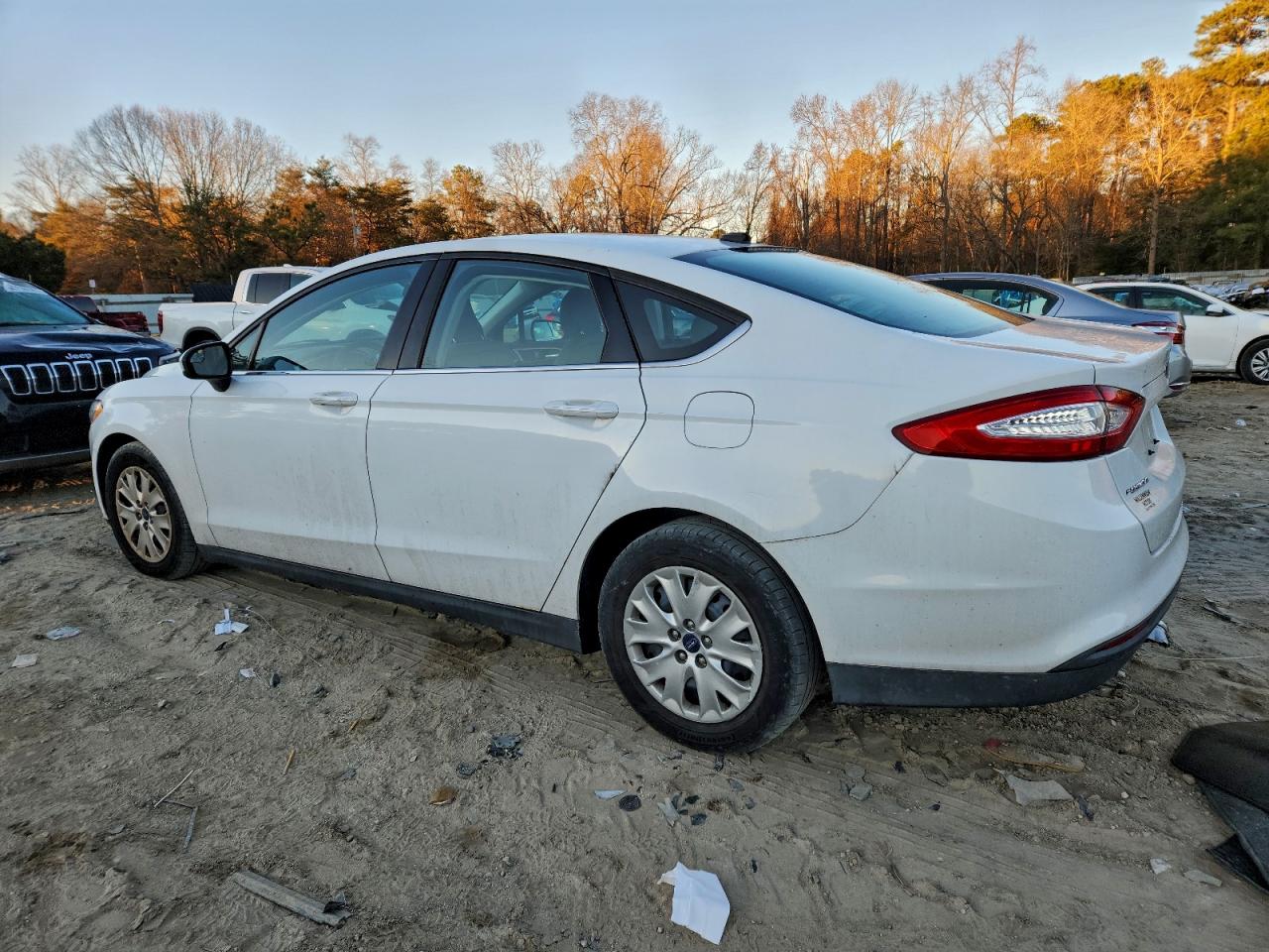 2013 FORD FUSION S photo 3
