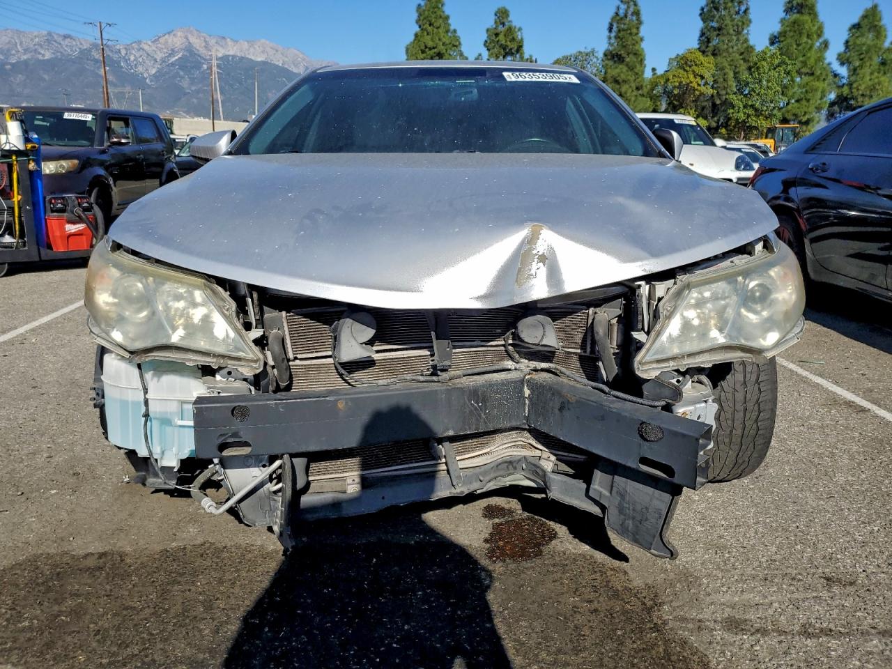 2013 TOYOTA CAMRY HYBRID photo 5