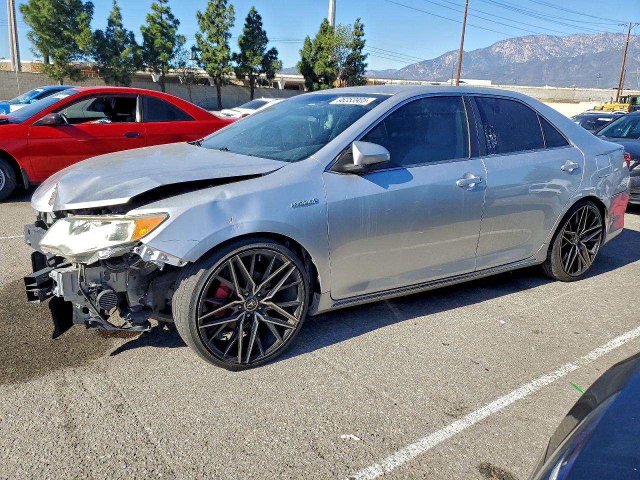 2013 TOYOTA CAMRY