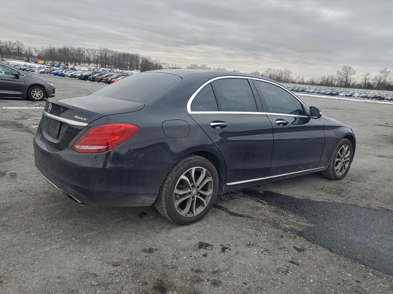 2015 MERCEDES-BENZ C 300 4MATIC photo 3