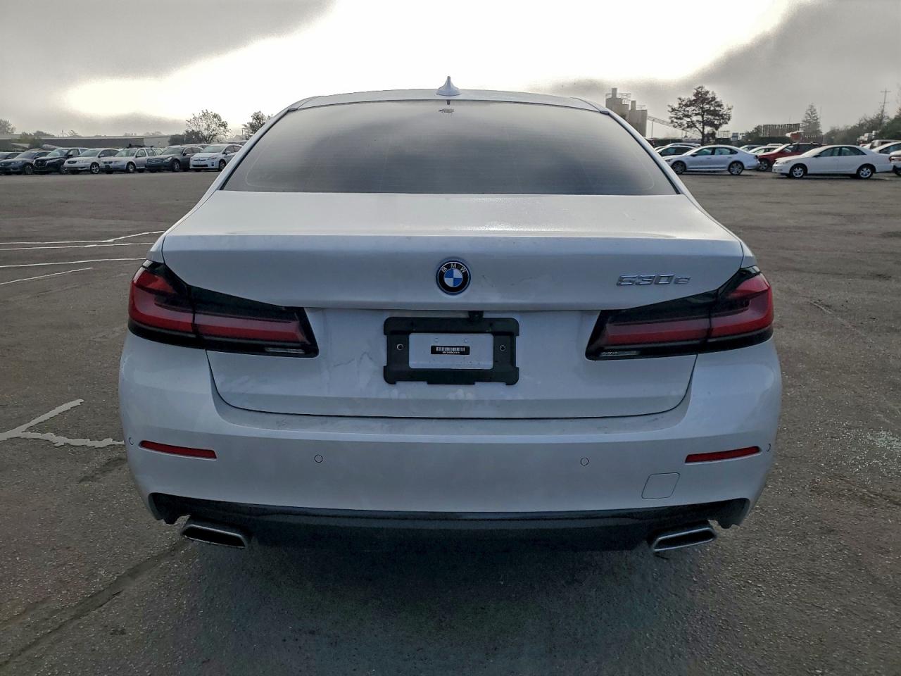 2022 BMW 530E photo 11
