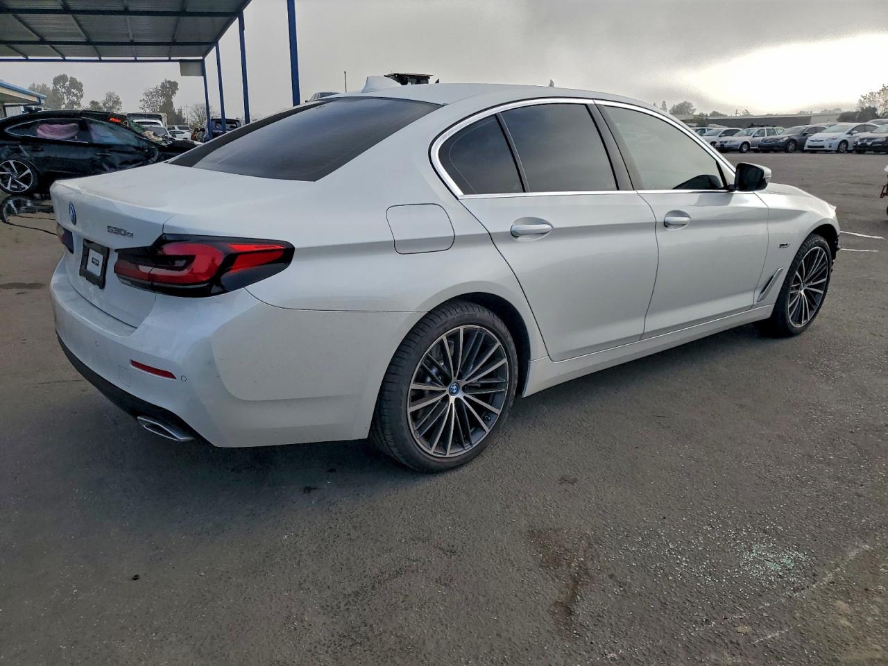 2022 BMW 530E photo 5