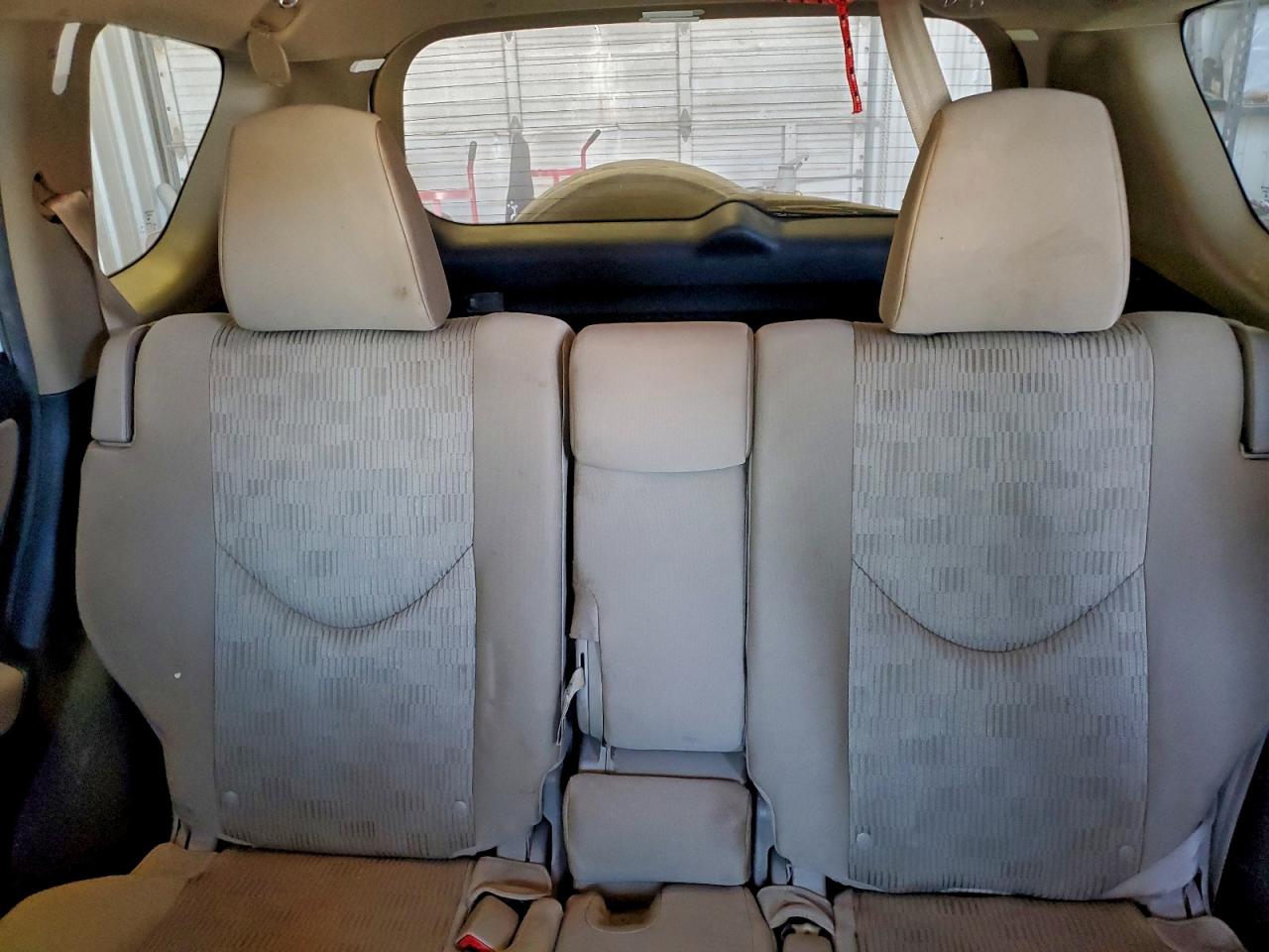 2012 TOYOTA RAV4 photo 19