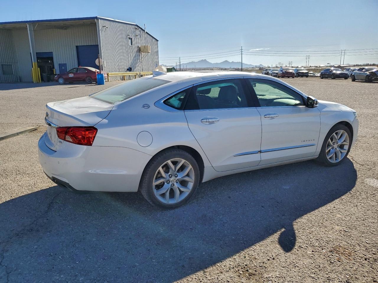 2015 CHEVROLET IMPALA LTZ photo 9
