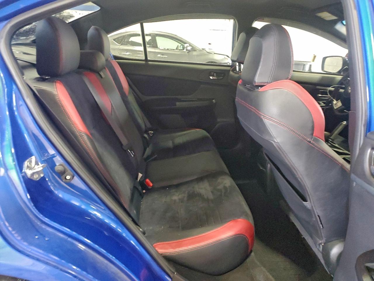 2015 SUBARU WRX STI photo 10