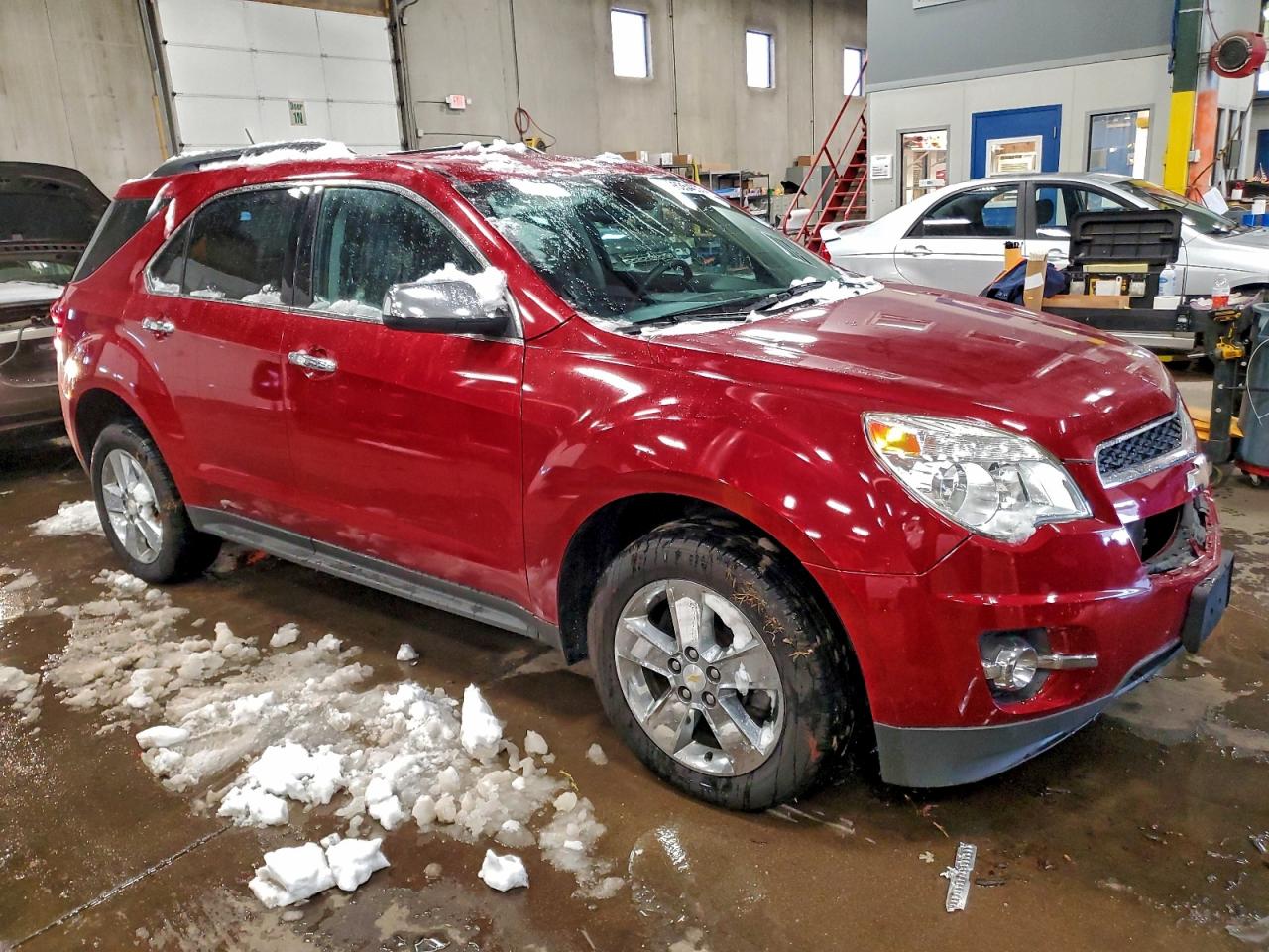 2013 CHEVROLET EQUINOX LT photo 4