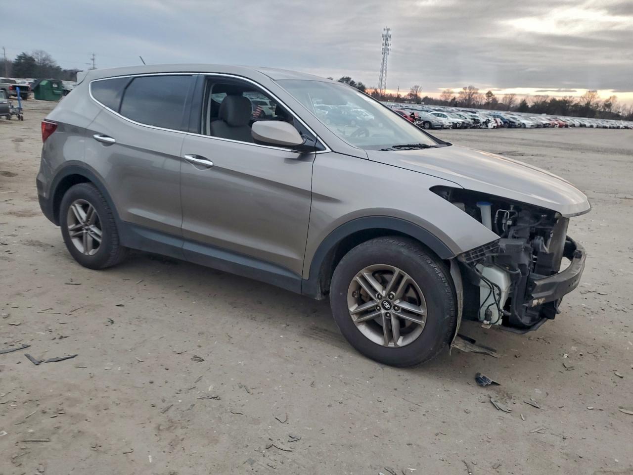 2018 HYUNDAI SANTA FE SPORT photo 4