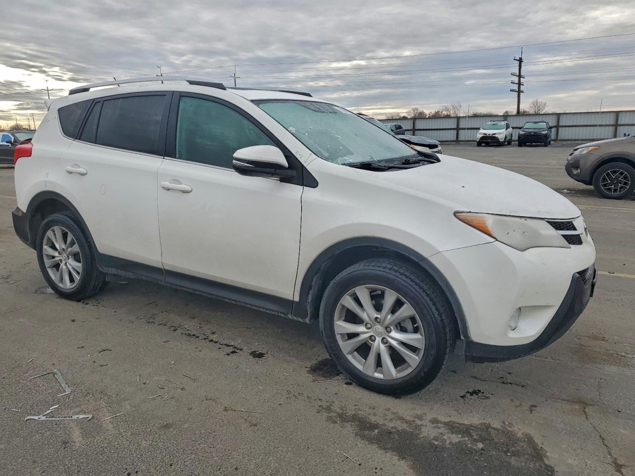 2013 TOYOTA RAV4 LIMITED photo 4