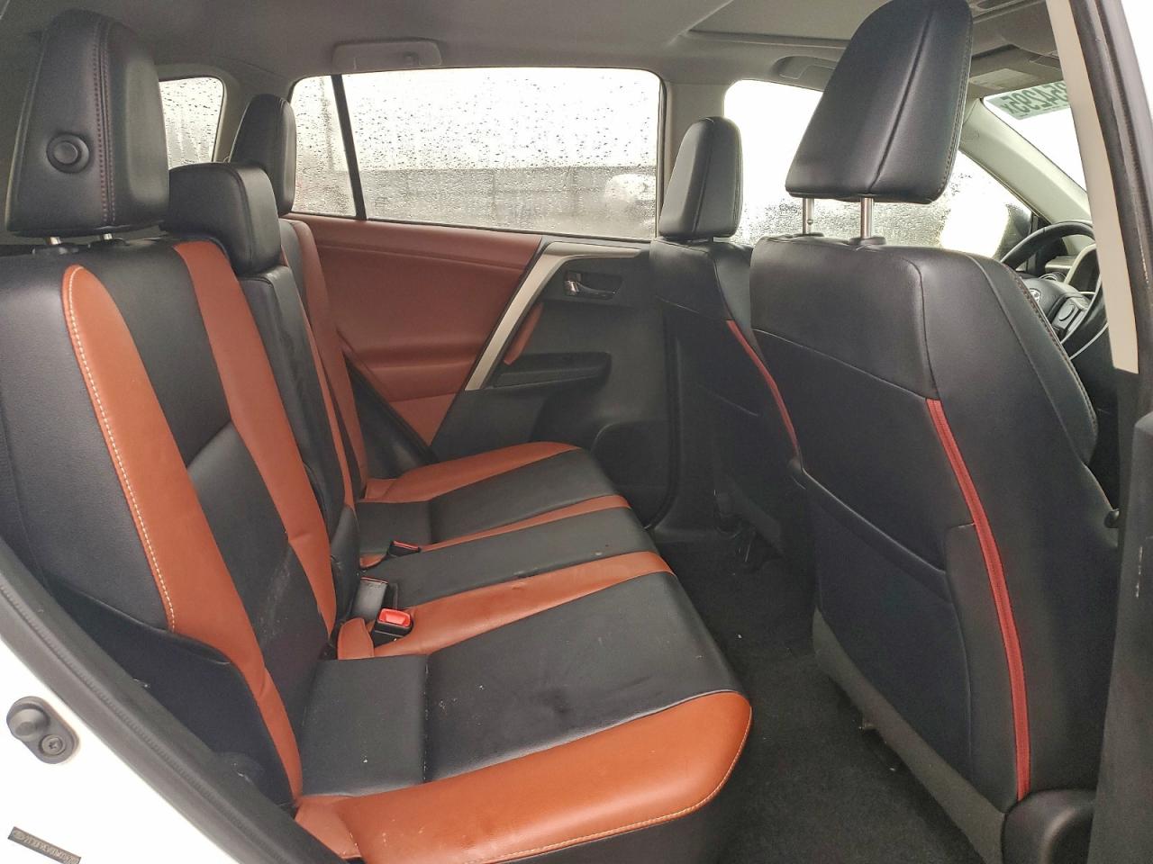 2013 TOYOTA RAV4 LIMITED photo 11