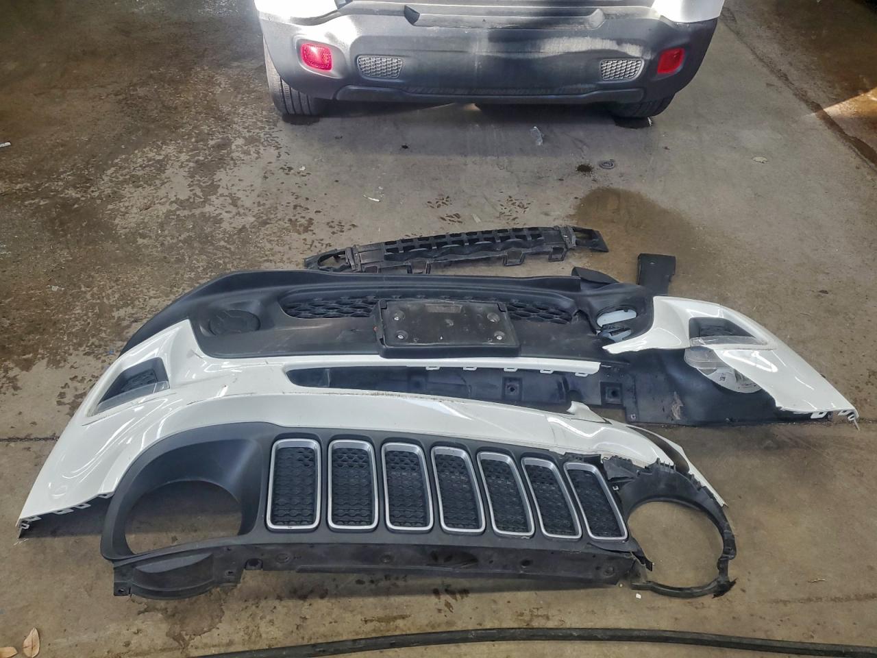 2023 JEEP RENEGADE LATITUDE photo 12