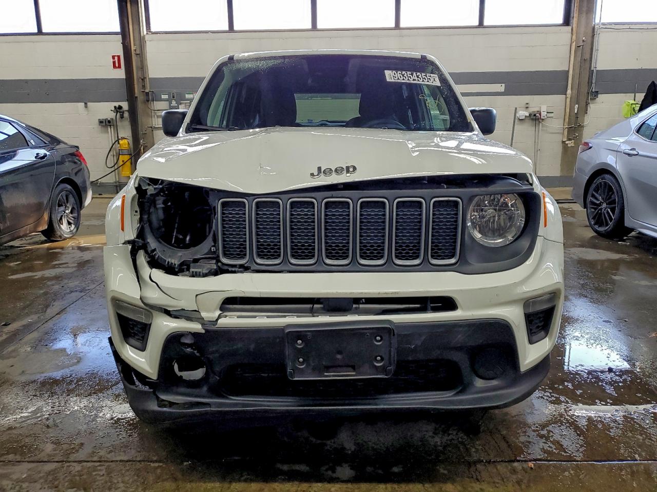 2023 JEEP RENEGADE LATITUDE photo 5