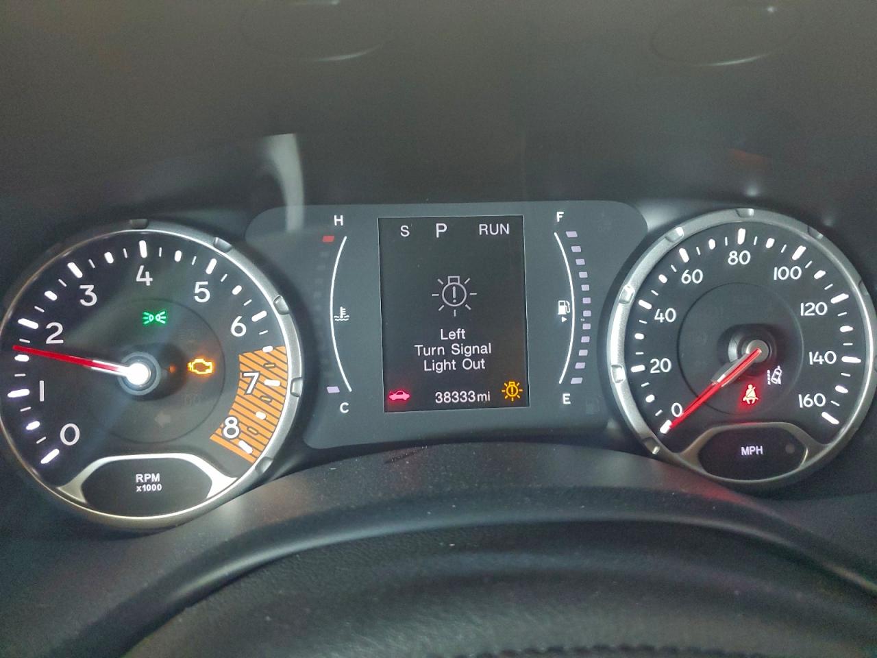 2023 JEEP RENEGADE LATITUDE photo 9