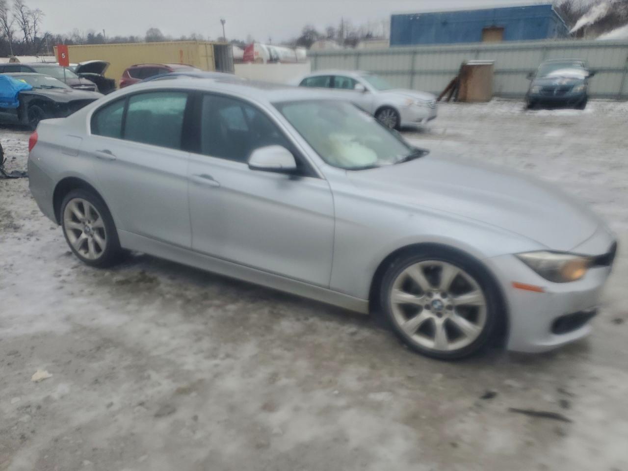 2015 BMW 320 I XDRIVE photo 4